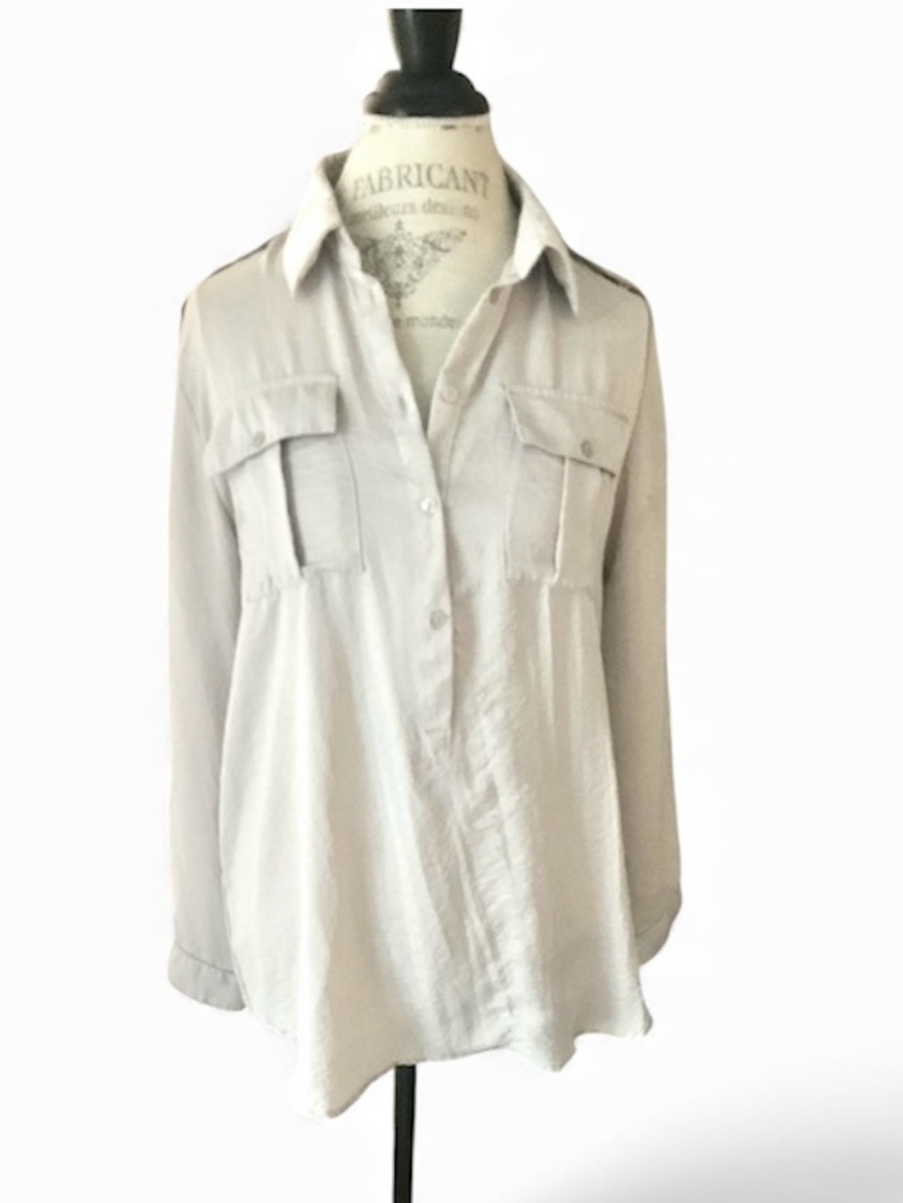 Mossimo Champagne Beige Half Button Down Blouse with Two Front Pockets Sz M